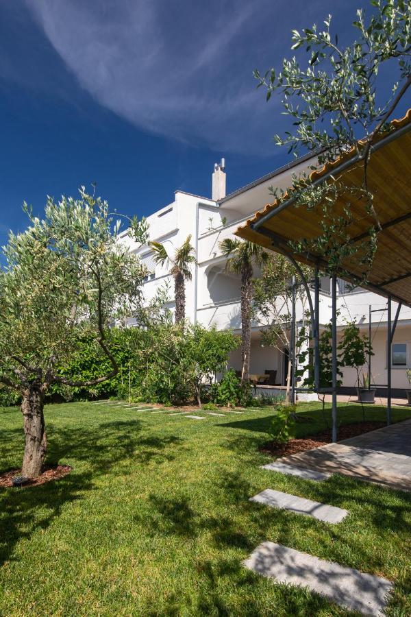 Apartments Oleander كرك المظهر الخارجي الصورة